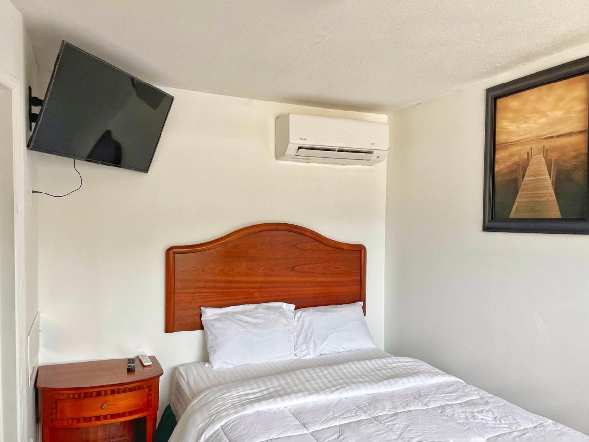 Sunny Motel פורט אלגין מראה חיצוני תמונה